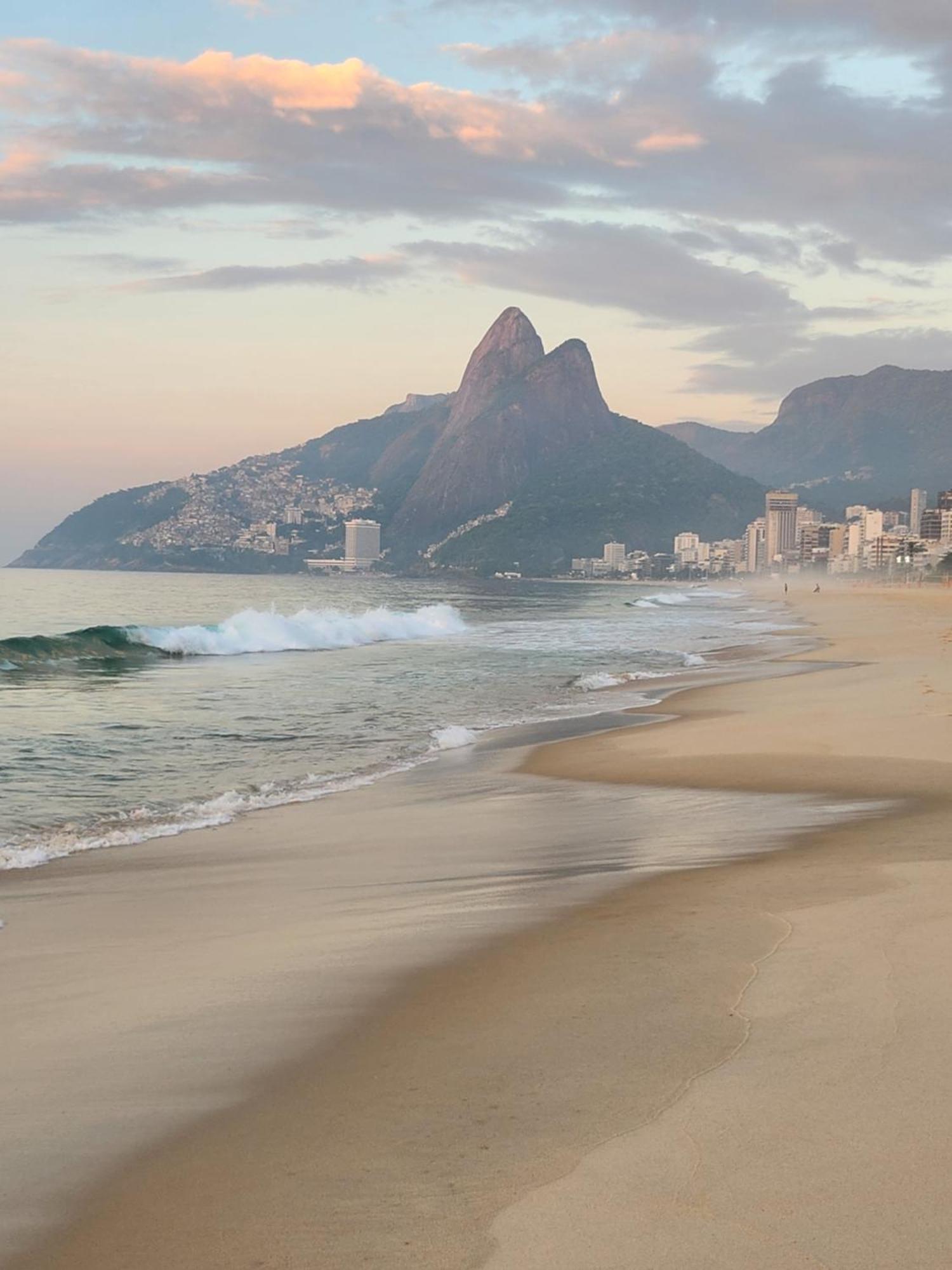 Charmosa Cobertura Em Ipanema Na Quadra Da Praia De Quarto, Sala, Terraco E Sauna Rio de Janeiro Eksteriør billede